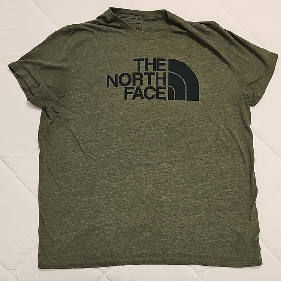 The North Face Green Short Sleeve Tee - Picture 1 of 3